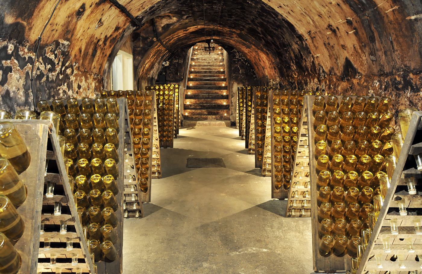 5-daagse reis per comfort-class touringcar van Maaskant Reizen; De Smaak van de Champagne Met o.a. Reims, Metz en Epernay