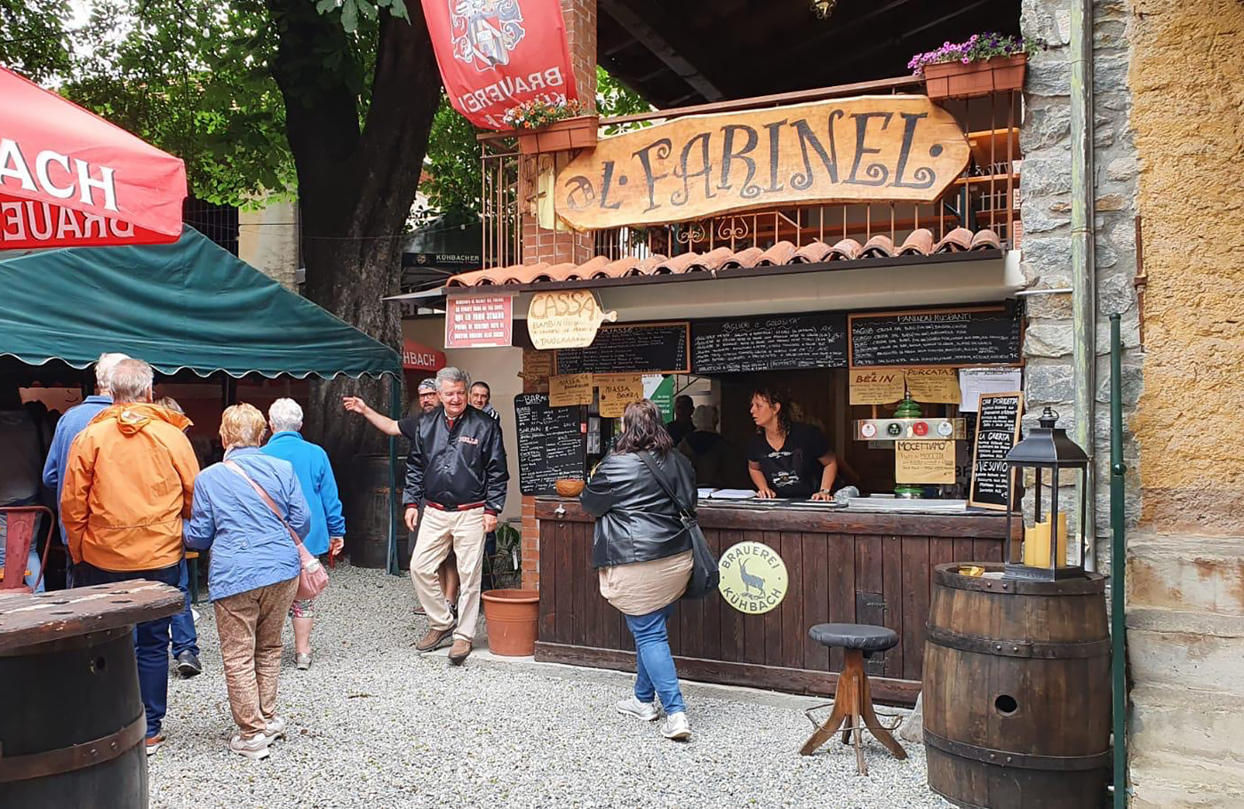 Busreis per comfort-class touringcar naar Noord-Italië Met o.a. Milaan, Turijn, Ricetta di Candela, Oropa en Ivrea