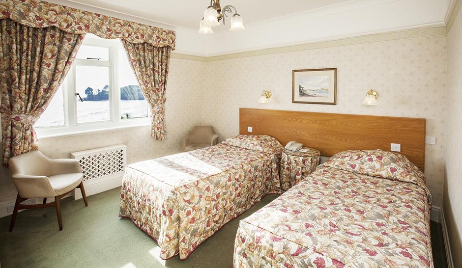 b0ukto_engelse_riviera_torquay_020.jpg
