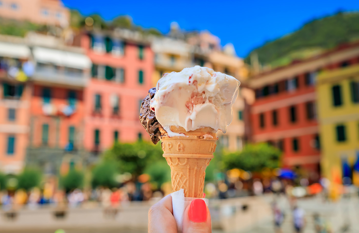 Maaskant Reizen, Busreis per comfort-class touringcar naar Toscane, geheel verzorgd met o.a. Cinque Terre, Pisa, Siëna, Florence, Volterra, Lucca & San Gimignano!