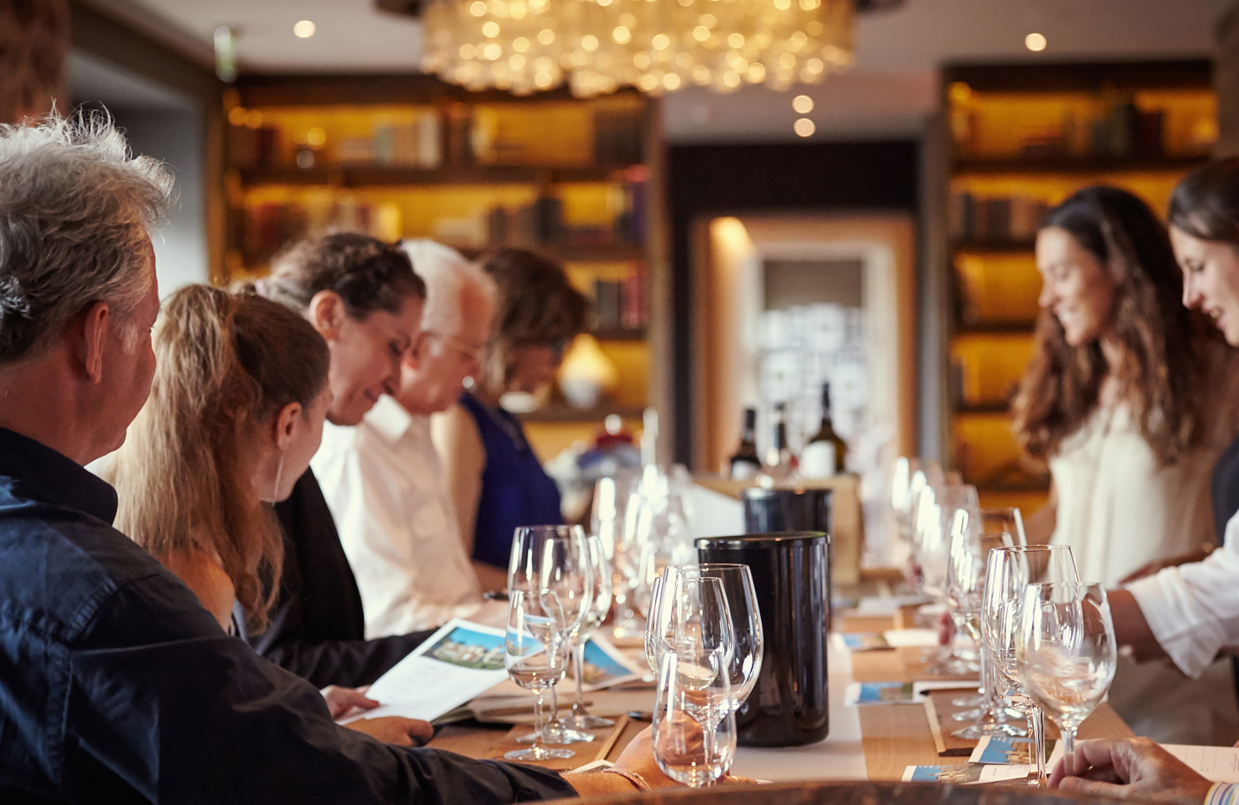 Met Maaskant Reizen per comfort-class touringcar maken we de Rondreis de pracht van Portugal Met o.a. Porto, Braga, Guimaraes, Coïmbra, Conimbriga, Fatima en Lissabon