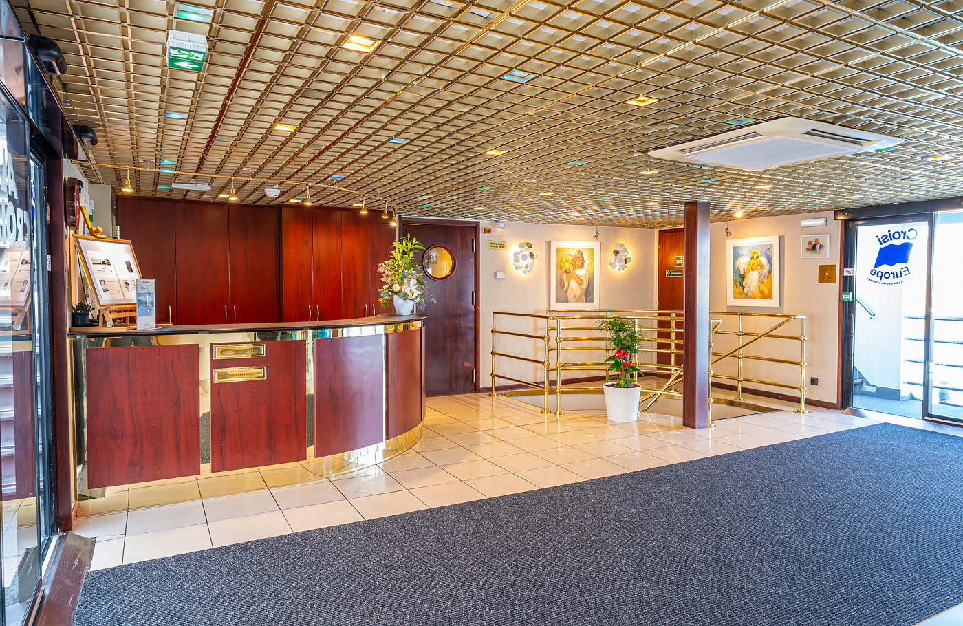 Cruise; de Romantische Rijn Riviercruise Van Straatsburg naar Koblenz en Rüdesheim