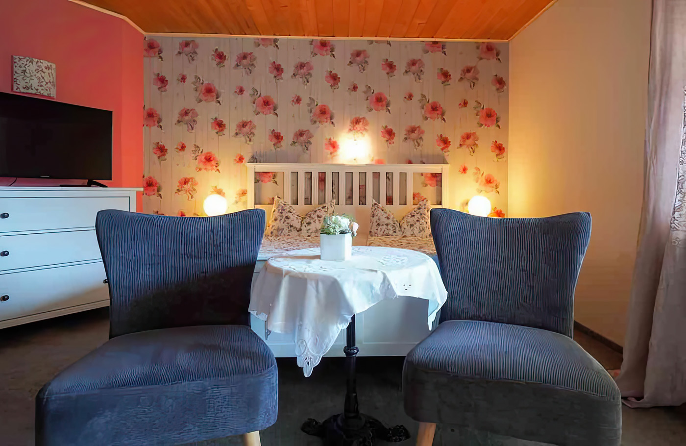 6-daagse reis van Maaskant Reizen naar Duitsland, per comfort-class touringcar; De Bodensee – Sfeervol genieten in Zuid-Duitsland Met o.a. Lindau, bloemeneiland Mainau & de Rijnwaterval