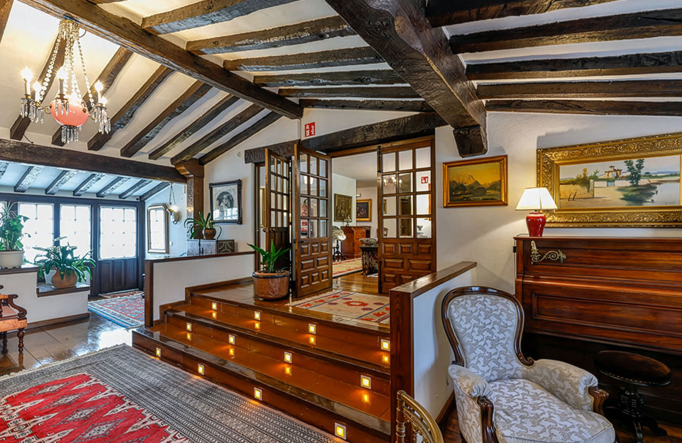 Met Maaskant Reizen per comfort-class touringcar naar Asturië, Cantabrië en Galicië Met o.a. Bilbao, Picos de Europa, Oviedo, Santiago de Compostela, León, Burgos en San Sebastian.