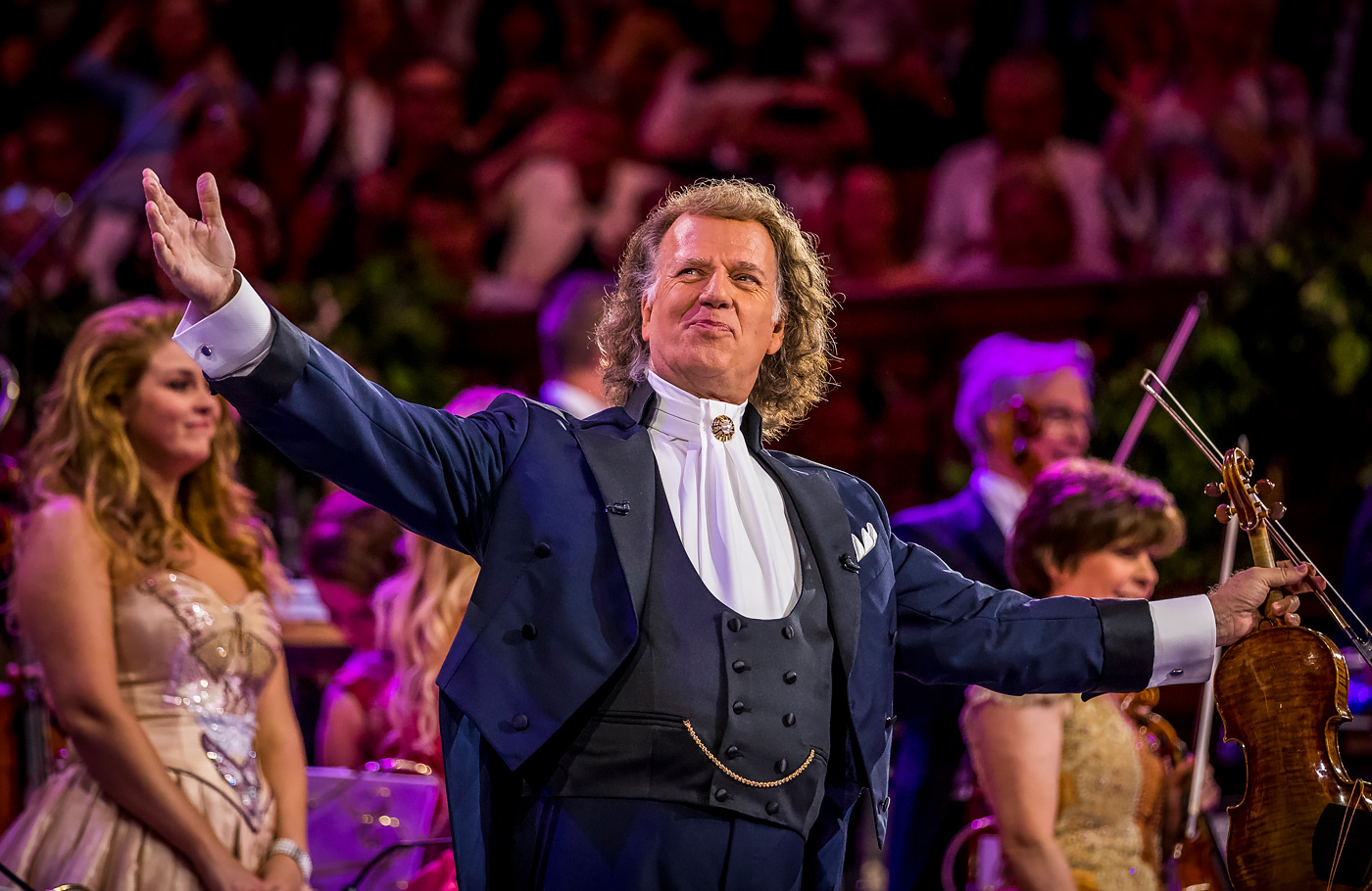 André Rieu’s nieuwjaarsconcert in het Ziggo Dome zitplaats en reis per tourist-class touringcar