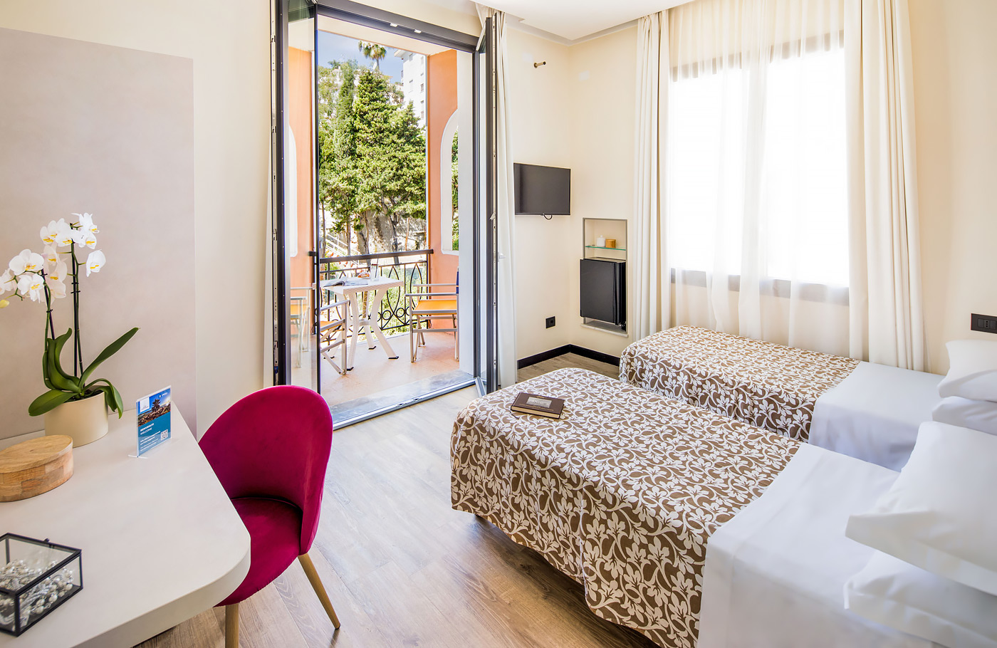 8-daagse reis naar de prachtige bloemenriviera per comfort-class touringccar van Maaskant Reizen Met o.a. Monaco, Cannes & Portofino.