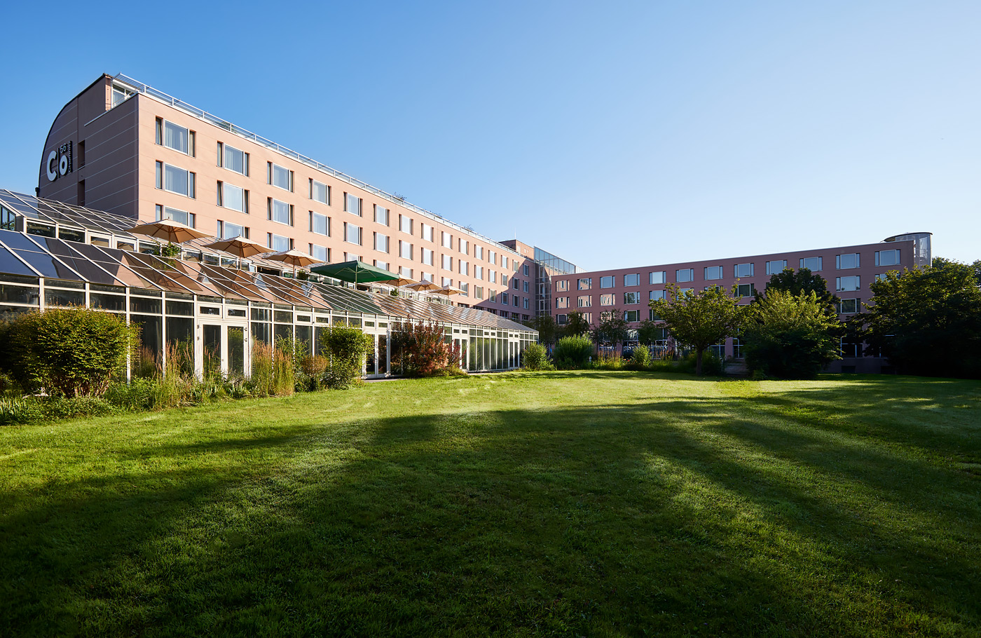 6-daagse busreis van Maaskant Reizen; per comfort-class touringcar Leipzig, Dresden, Weimar & Chemnitz, Met o.a. gidsen in alle titelsteden en nieuw; bezoek aan Chemnitz!