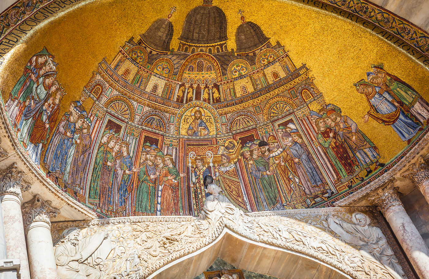 busreis veneto met o.a. verzorgde excursies naar o.a. Treviso, Padua, Vicenza, Prosecco-route en Venetië