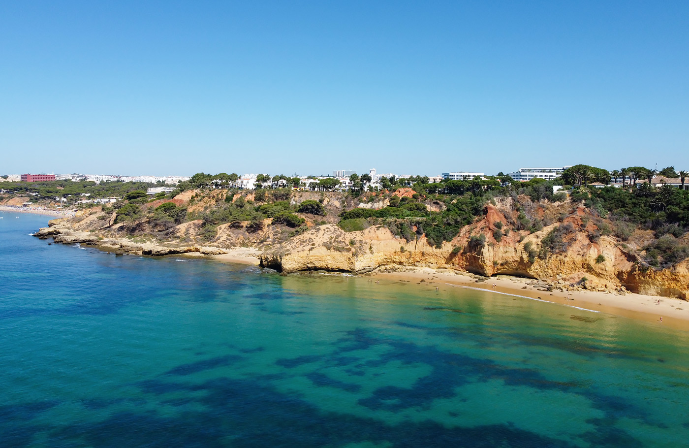 Busreis per comfort-class touringcar naar de Algarve met 2-weken verblijf in Albufeira in 4-sterren aparthotel Alfagar Alto da Colina Aparthotel