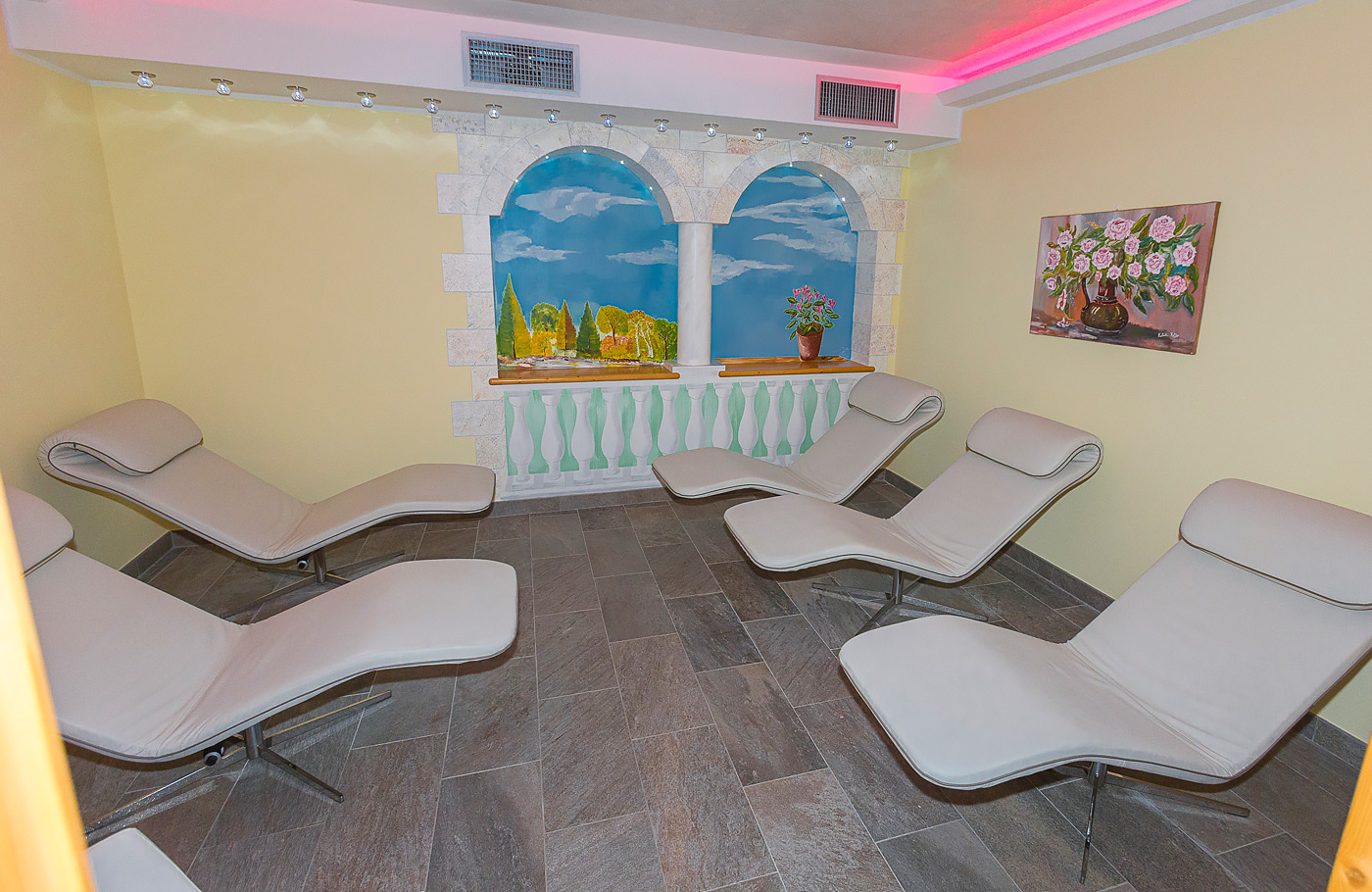 Busreis Zuid-Tirol met het Gardameer, Malcésine, Bassano del Grappa, Padua, Merano, Trento en Innsbruck. Maaskant Reizen, Noord-Italië, Comfort-class touringcar