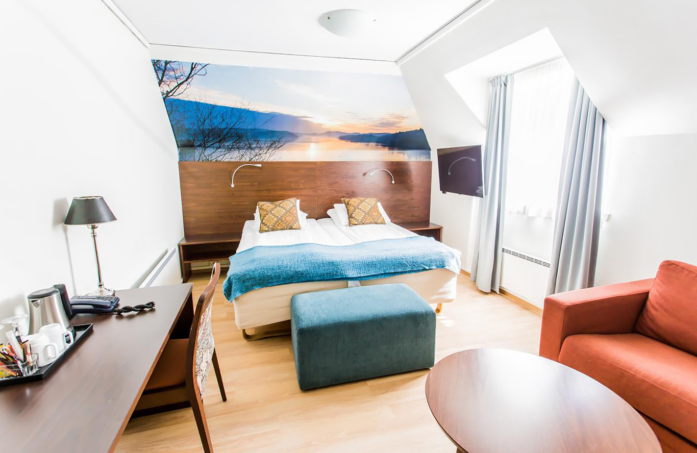 Maaskant Reizen, rondreis Noorwegen per bus, boot en trein Met o.a. Bergen, Geirangerfjord, Trollstigen en twee prachtige treintrajecten!