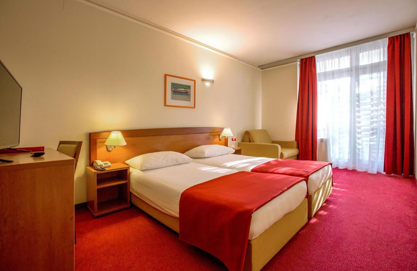 Met Maaskant Reizen, Rondreis prachtig Kroatië Met o.a. Dubrovnik, Split, Mostar, Trogir, Zadar, & Sibenik Rivièra!