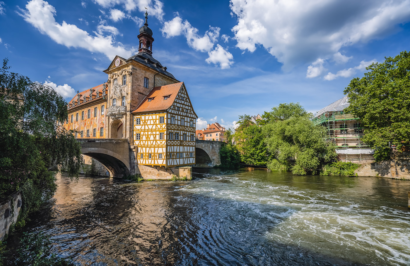 Busreis per comfort-class touringcar naar Beieren, de Romantische Straße Met o.a. Lohr am Main, Würzburg, Veitshöchheim, Bamberg, Rothenburg ob der Tauber en Dinkelsbühl