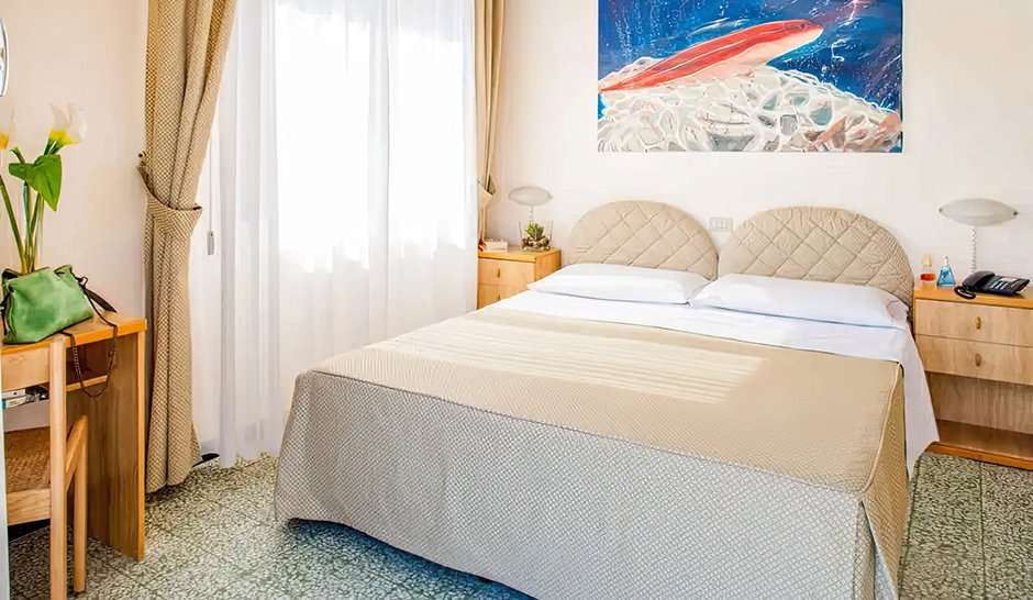 B0ITBR_Bloemenriviera_Cotedazur_Diano_Marian_010.jpg