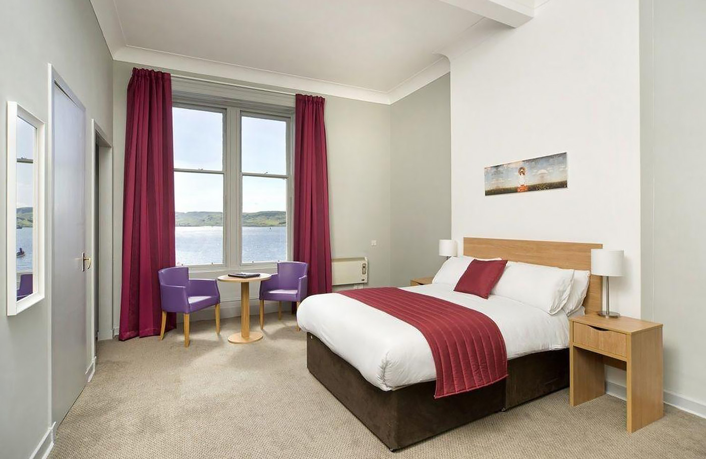 Met Maaskant Reizen per comfort-class touringcar maken we de Engeland & Schotland Rondreis Met York, Edinburgh, Fort William, Eiland Mull en Lake District!