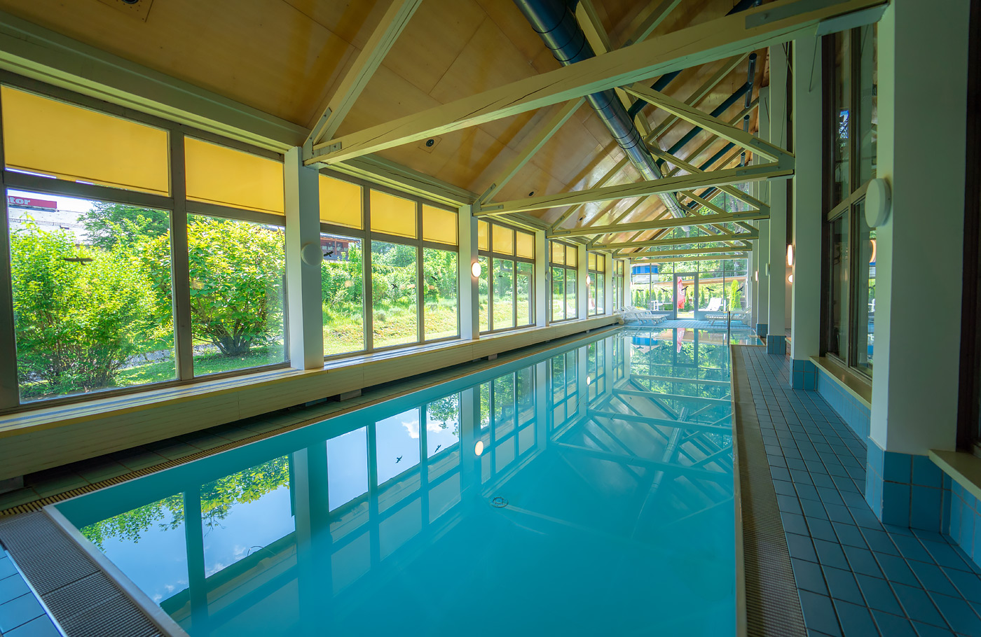 Excursiereis van Maaskant Reizen, per comfort-class touringcar Het meer van Bohinj & Sloveense Alpen Met o.a. Ljubljana, Postojna, Sloveense Alpen, Bled, Wörthersee en Klagenfurt