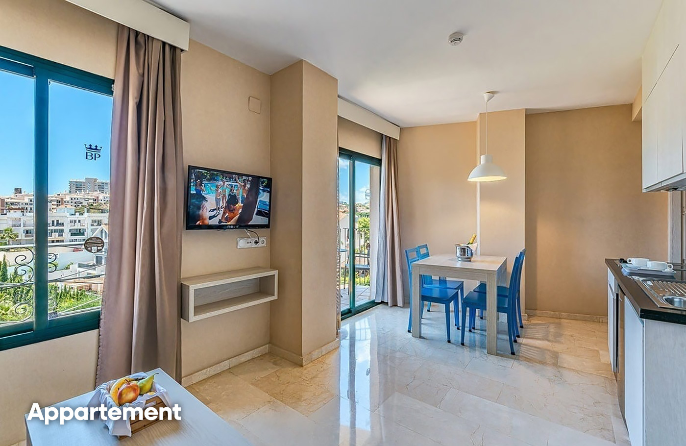 Met Maaskant Reizen Overwinteren aan de Costa del Sol, in 4-sterren aparthotel Benalmadena Palace