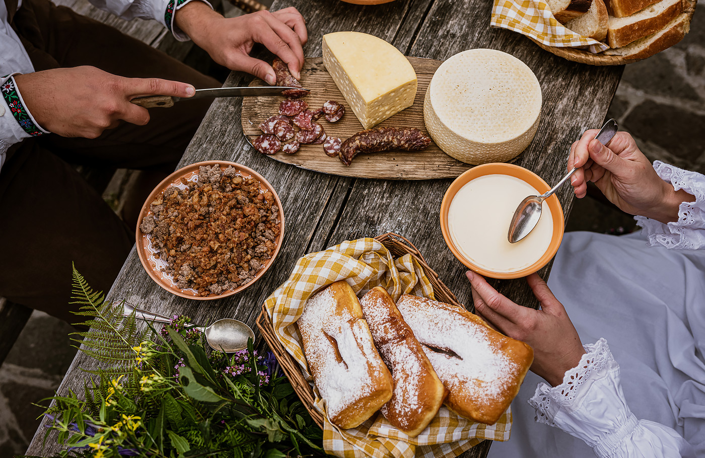 Excursiereis van Maaskant Reizen, per comfort-class touringcar Het meer van Bohinj & Sloveense Alpen Met o.a. Ljubljana, Postojna, Sloveense Alpen, Bled, Wörthersee en Klagenfurt