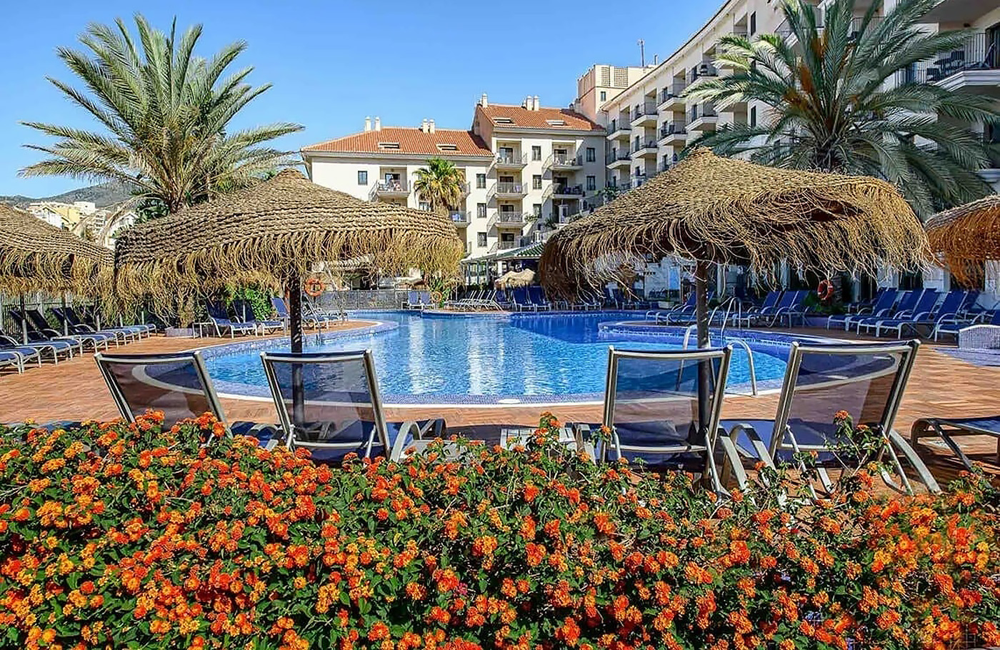 Met Maaskant Reizen Overwinteren aan de Costa del Sol, in 4-sterren aparthotel Benalmadena Palace