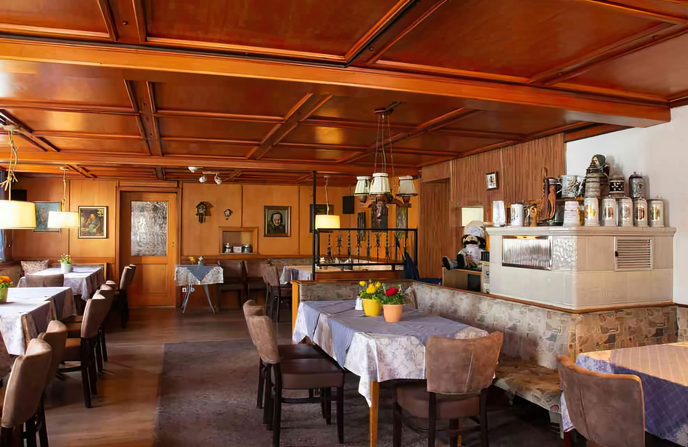 6-daagse reis van Maaskant Reizen naar Duitsland, per comfort-class touringcar; De Bodensee – Sfeervol genieten in Zuid-Duitsland Met o.a. Lindau, bloemeneiland Mainau & de Rijnwaterval