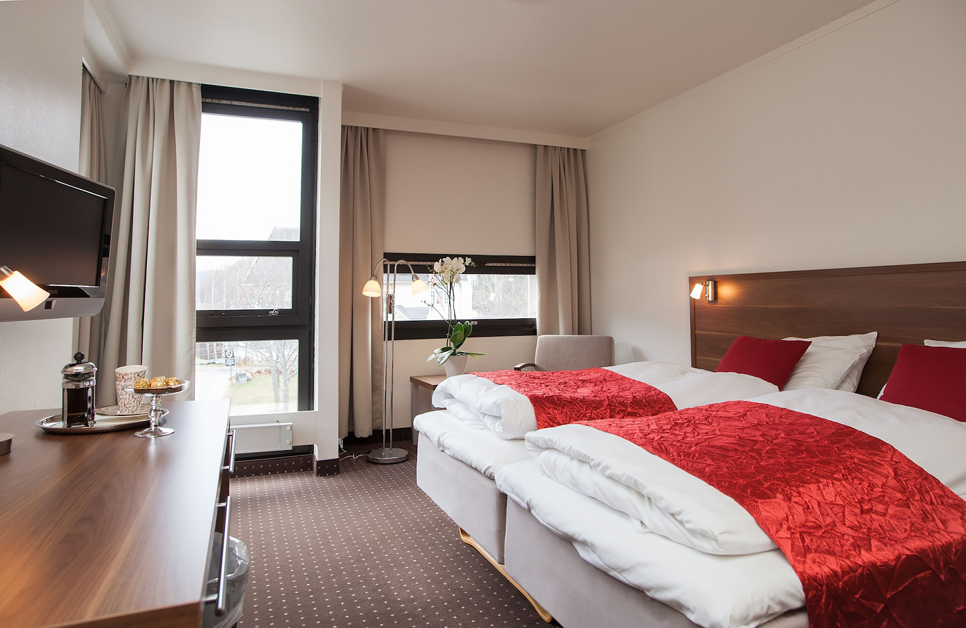 Maaskant Reizen, rondreis Noorwegen per bus, boot en trein Met o.a. Bergen, Geirangerfjord, Trollstigen en twee prachtige treintrajecten!