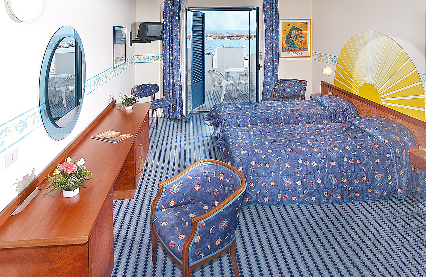 Maaskant Reizen, overwinterBusreis Italië met o.a. 2 weken verblijf op basis van half-pension in Giardini Naxos