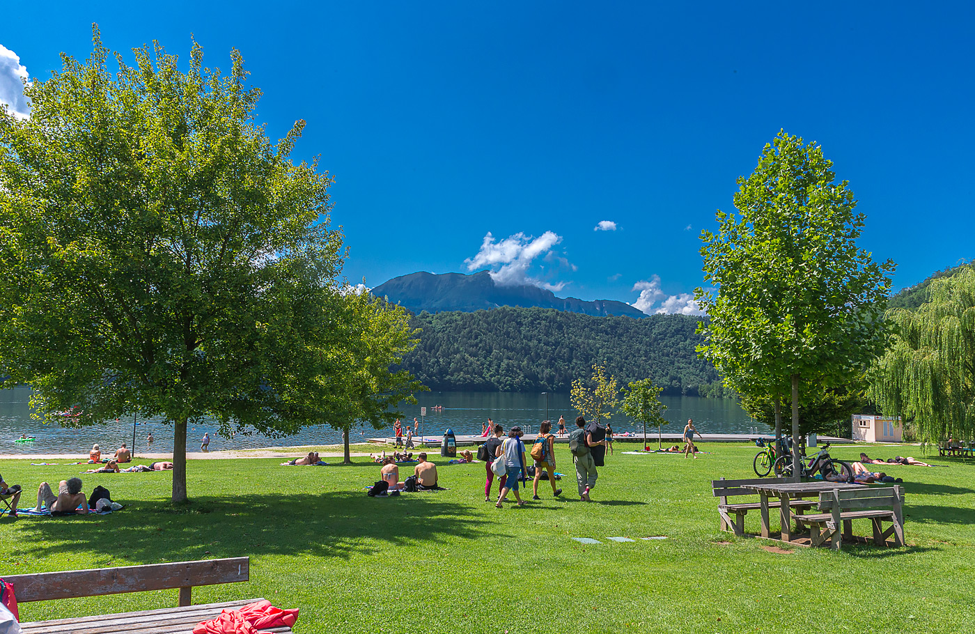 Busreis Zuid-Tirol met het Gardameer, Malcésine, Bassano del Grappa, Padua, Merano, Trento en Innsbruck. Maaskant Reizen, Noord-Italië, Comfort-class touringcar