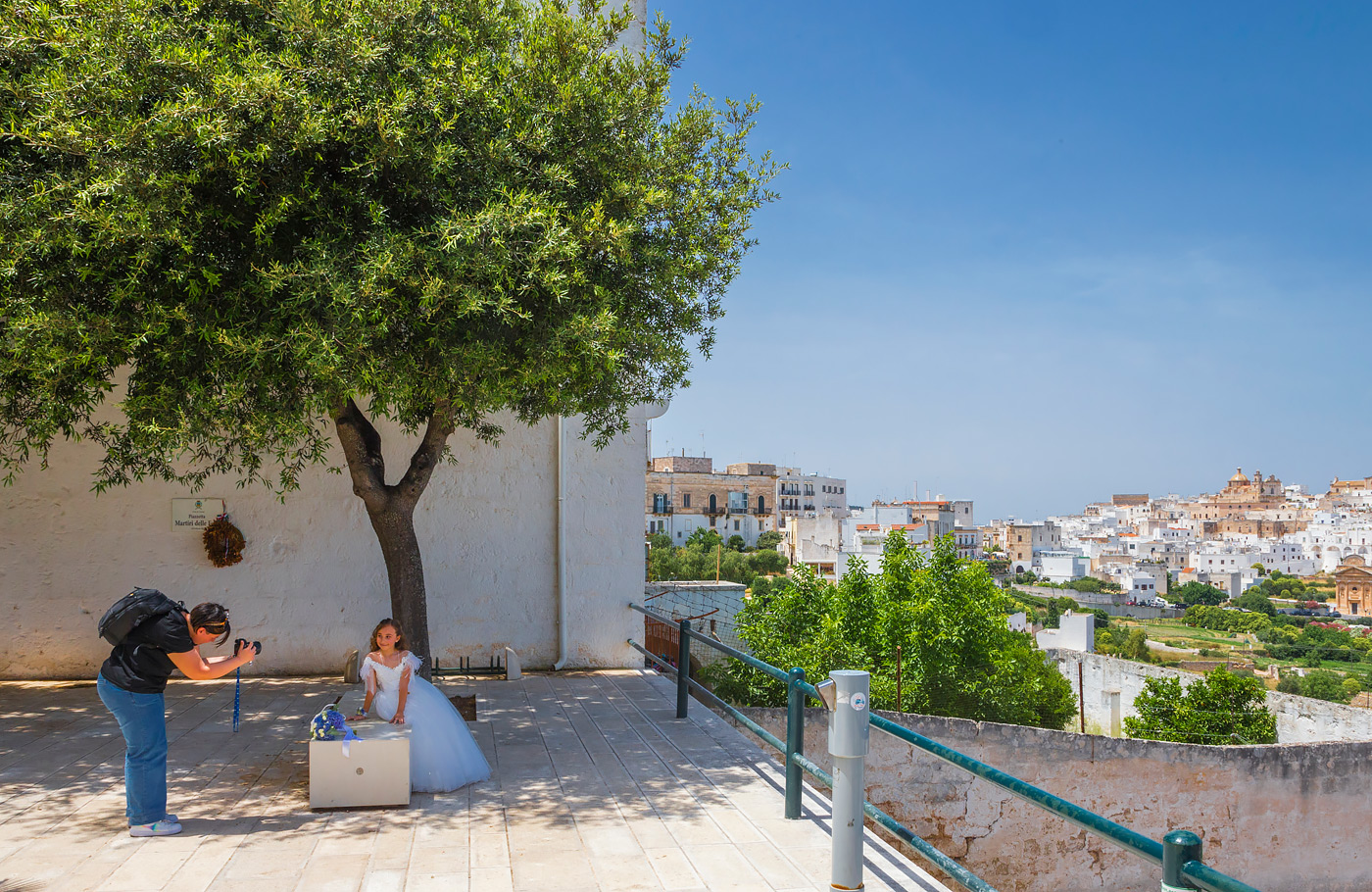 Rondreis Apulië, Maaskant Reizen, rondreis per luxe comfort-class touringcar we bezoeken o.a. Lecce, Alberobello, Cisternino, Monopoli, Polignano, Matera en Bari.