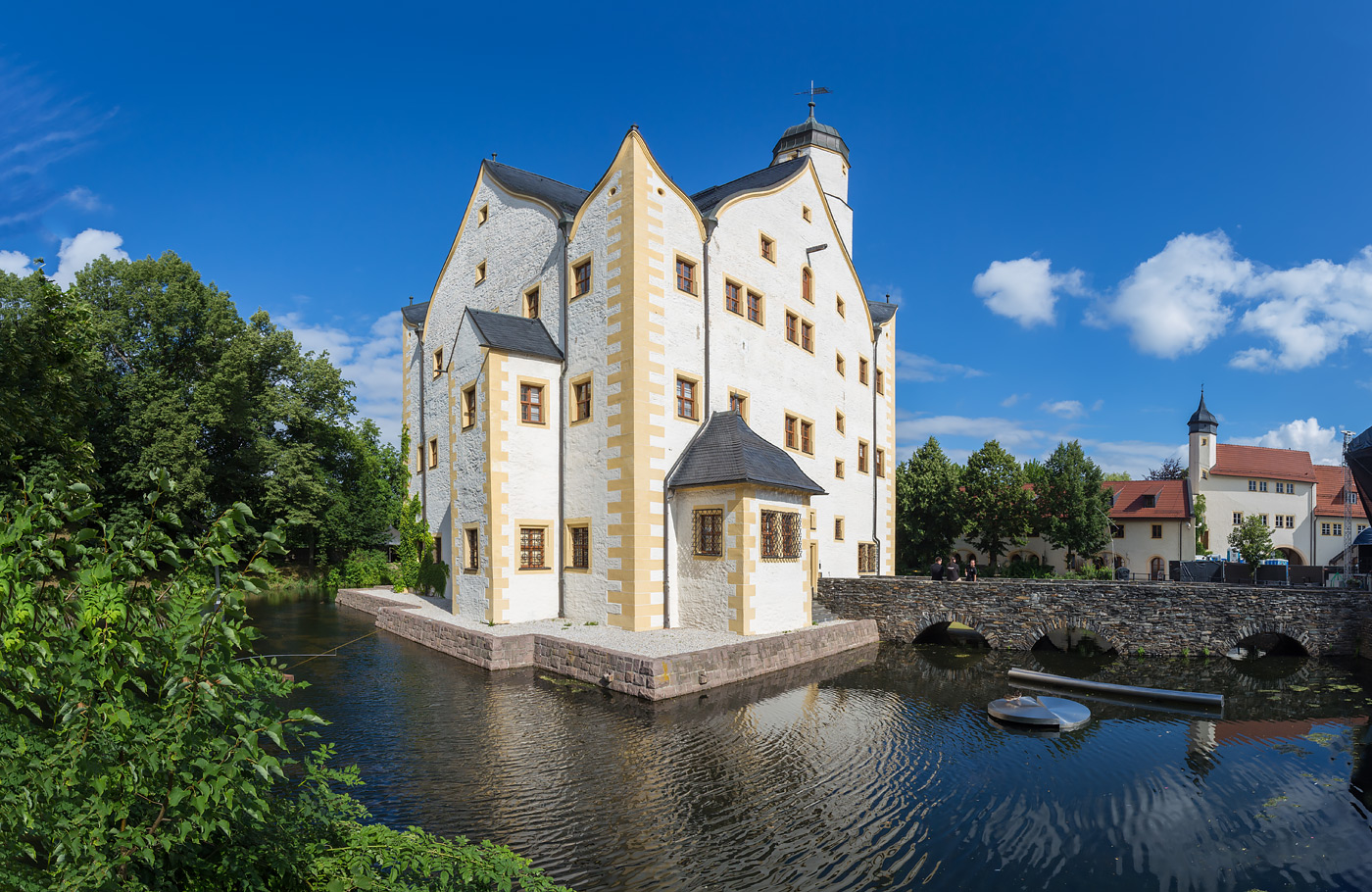 6-daagse busreis van Maaskant Reizen; per comfort-class touringcar Leipzig, Dresden, Weimar & Chemnitz, Met o.a. gidsen in alle titelsteden en nieuw; bezoek aan Chemnitz!