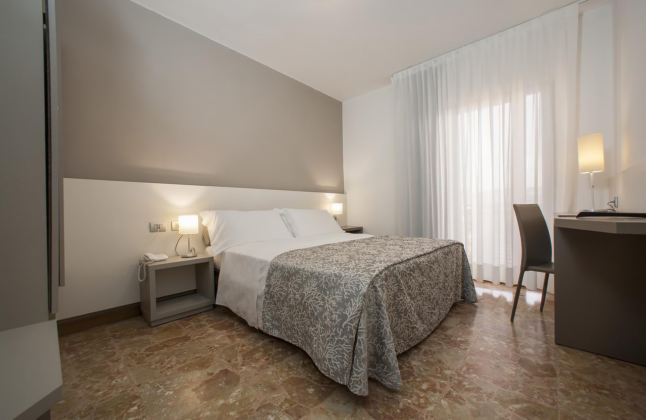 8-daagse voordeelreis per comfort-class touringcar naar Lido di Jesolo Met o.a. Venetië, Chioggia & Padua