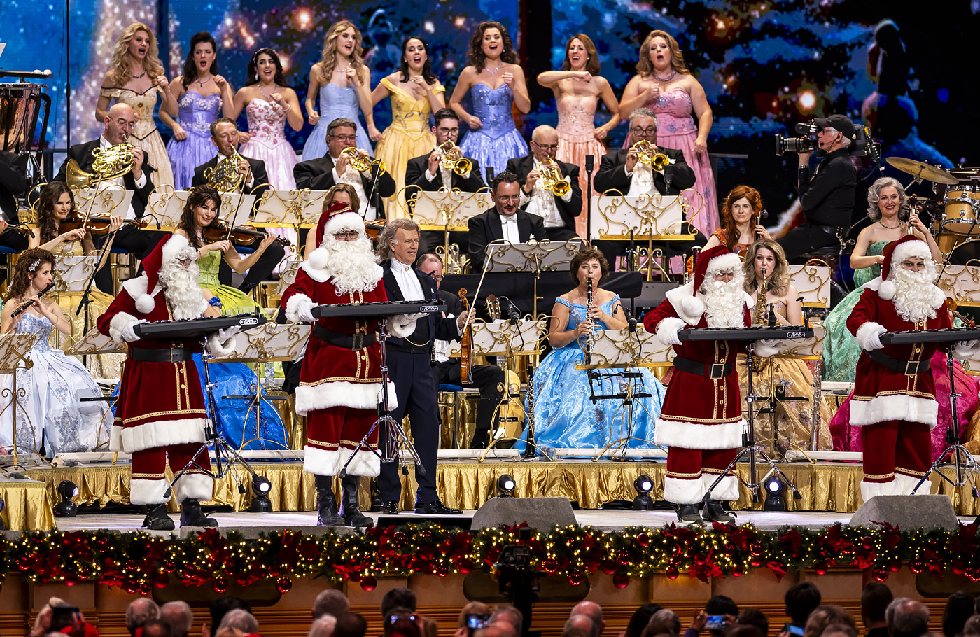 dagreis van Maaskant Reizen naar André Rieu's kerst in Maastricht, reis per tourist-class touringcar 