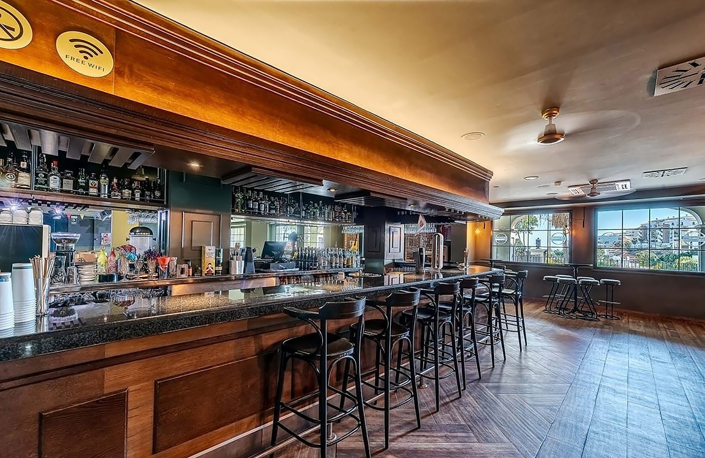 Met Maaskant Reizen Overwinteren aan de Costa del Sol, in 4-sterren aparthotel Benalmadena Palace