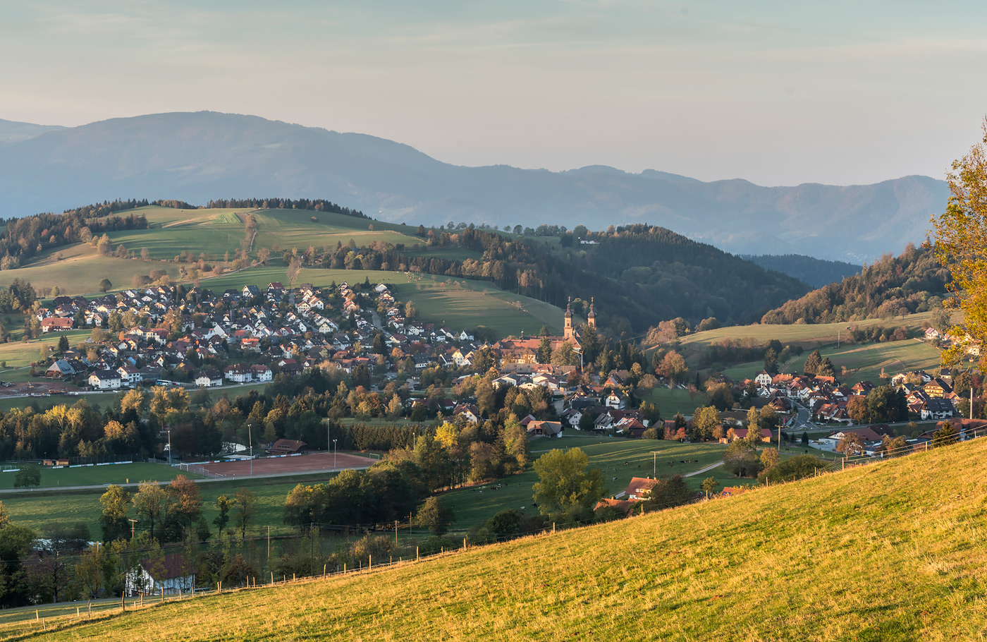 Busreis, Zwarte Woud, Maaskant Reizen