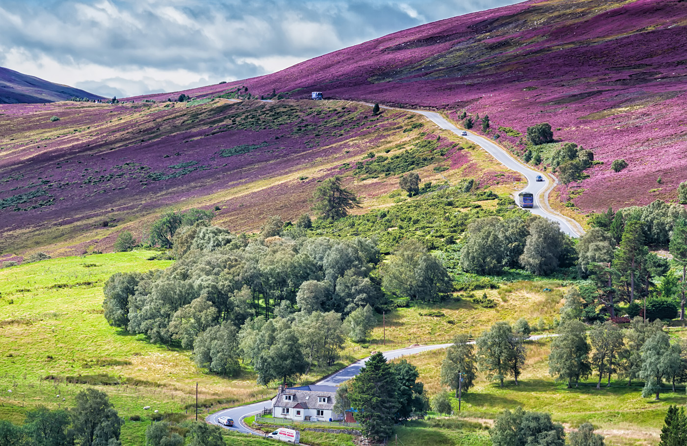 Met Maaskant Reizen per comfort-class touringcar maken we de Engeland & Schotland Rondreis Met York, Edinburgh, Fort William, Eiland Mull en Lake District!